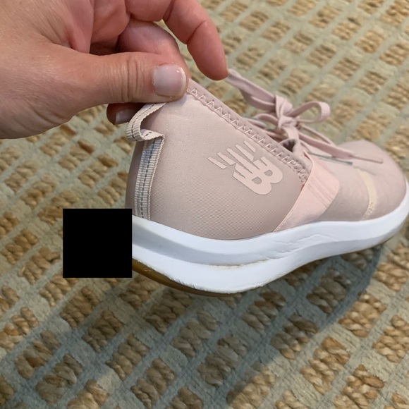 Like New New Balance Memory Foam - Picture 3 of 4